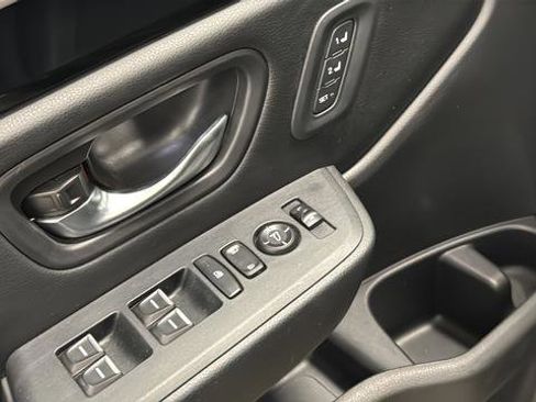 Used 2023 Honda Pilot Touring image 32