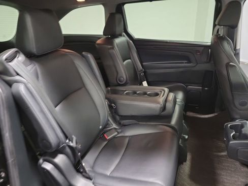 Used 2023 Honda Odyssey EX-L image 22