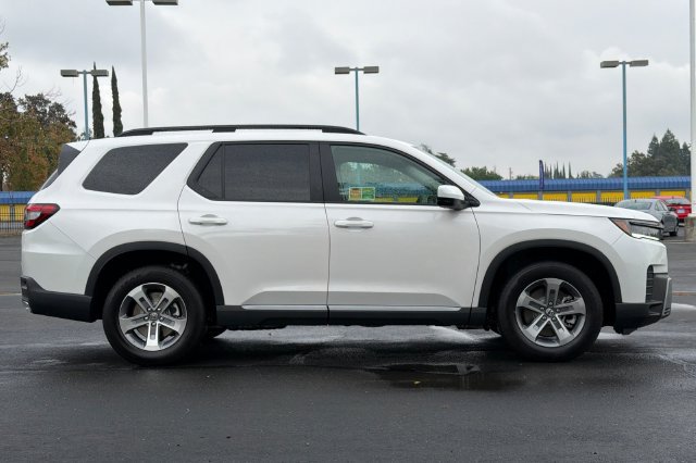 New 2026 Honda Pilot EX-L image 3