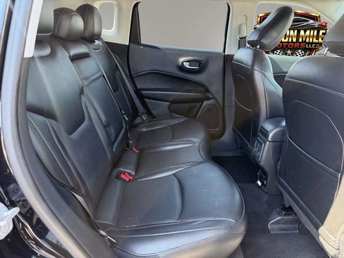 Used 2019 Jeep Compass Limited FWD image 20