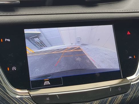 Used 2024 Cadillac XT6 Premium Luxury image 31