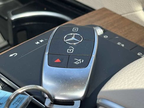 Certified 2024 Mercedes-Benz GLE 450 4MATIC image 52