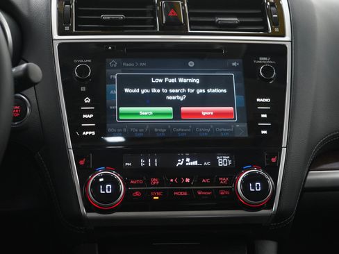 Used 2018 Subaru Outback 2.5i Limited AWD/4WD image 19