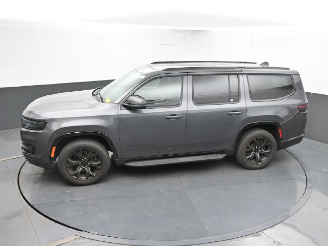 Used 2024 Jeep Wagoneer Series II AWD/4WD image 43