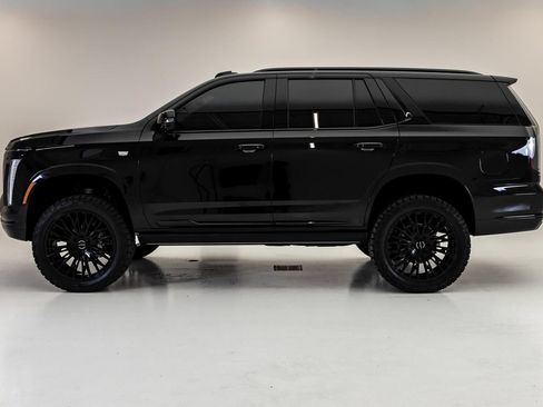 Used 2026 Cadillac Escalade Sport w/ Touring Package AWD/4WD image 5