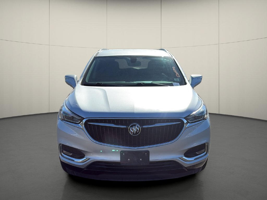 Used 2018 Buick Enclave Essence w/ Trailering Package FWD image 2