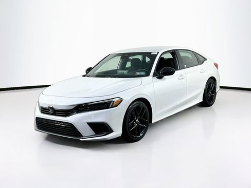 Used 2022 Honda Civic Sport image 1