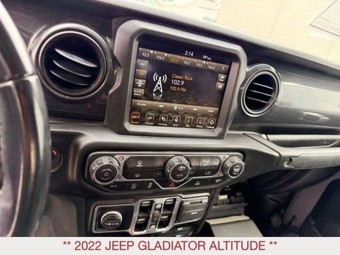 Used 2022 Jeep Gladiator Sport AWD/4WD image 15