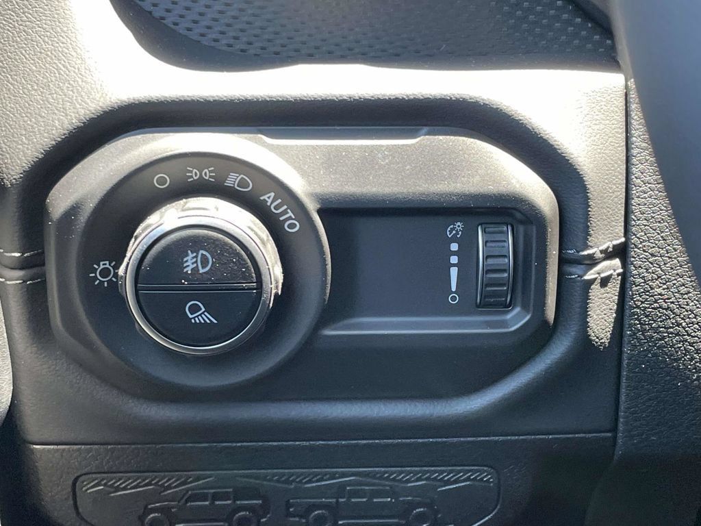 New 2026 Jeep Gladiator Rubicon AWD/4WD image 28