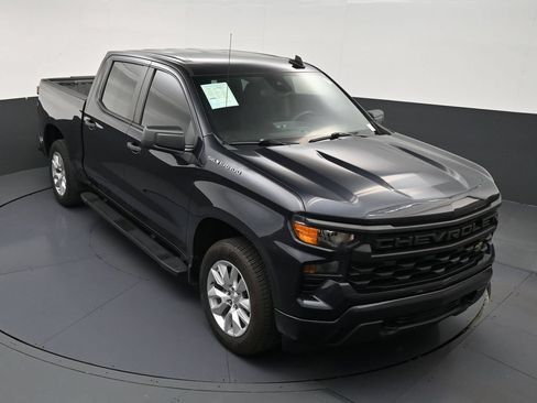 Used 2022 Chevrolet Silverado 1500 Custom RWD image 15