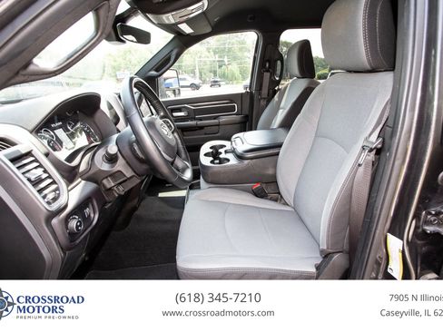 Used 2024 RAM 2500 Big Horn AWD/4WD image 23