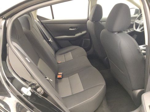 Used 2023 Nissan Sentra SV FWD image 19