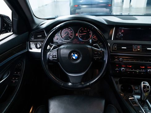 Used 2015 BMW 550i xDrive Sedan AWD/4WD image 12