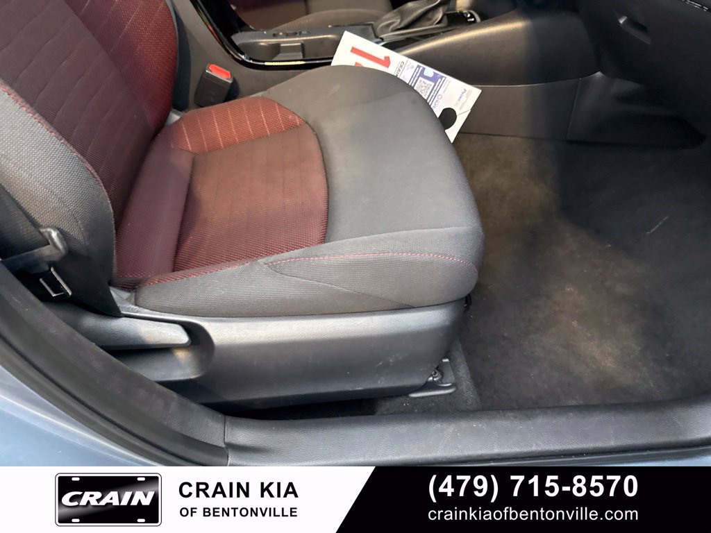 Used 2023 Toyota Corolla SE FWD image 10