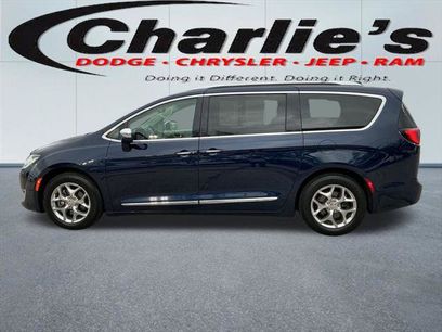 Certified 2019 Chrysler Pacifica Limited