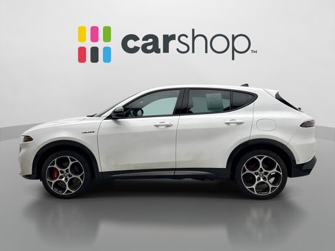 Used 2024 Alfa Romeo Tonale Veloce w/ Active Assist Package AWD/4WD image 2