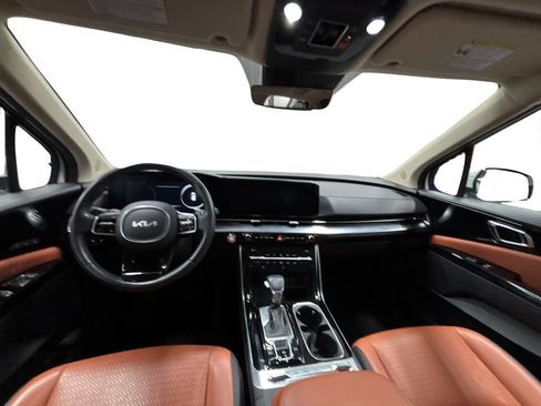 Certified 2024 Kia Carnival SX Prestige image 20