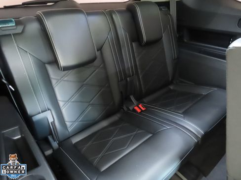 Used 2024 Volkswagen Atlas SE FWD image 24