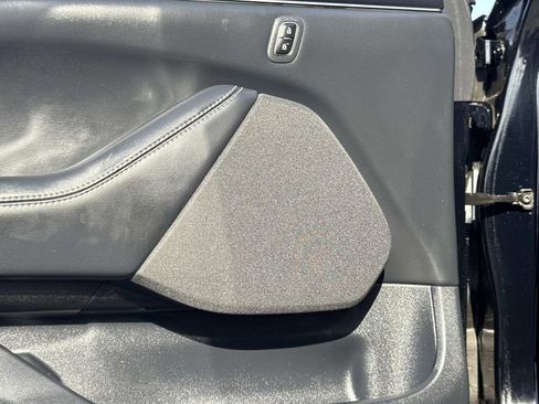 Used 2023 Ford Mustang Mach-E Select image 19