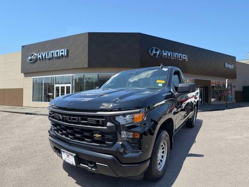 Used 2024 Chevrolet Silverado 1500 W/T w/ WT Value Package AWD/4WD image 4