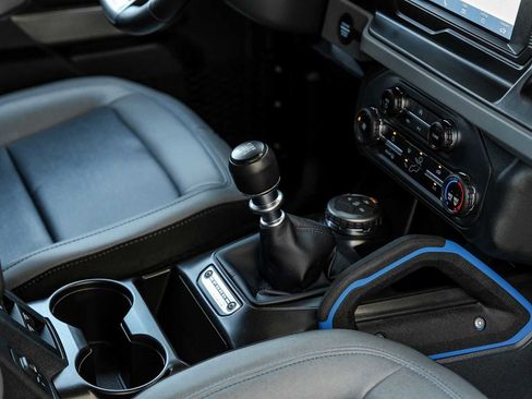 Used 2023 Ford Bronco Black Diamond image 24