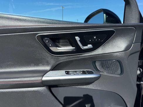 Used 2025 Mercedes-Benz GLC 43 AMG 4MATIC image 60