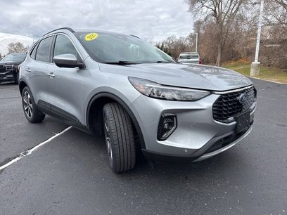 Used 2023 Ford Escape Platinum