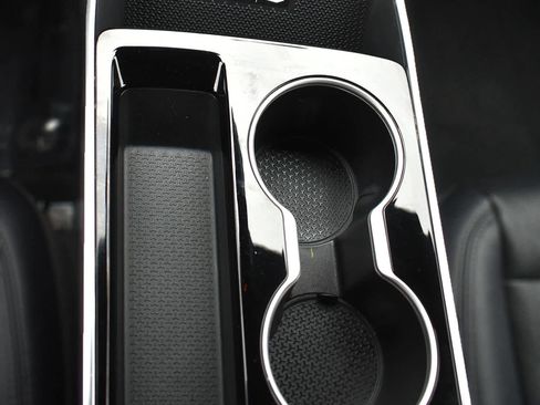 Used 2025 Chevrolet Equinox LT w/ Convenience Package II image 21