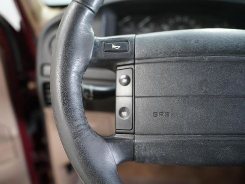 Used 1996 Ford Bronco Eddie Bauer image 13