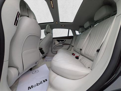 Certified 2023 Mercedes-Benz EQS 580 EQS 580 image 19