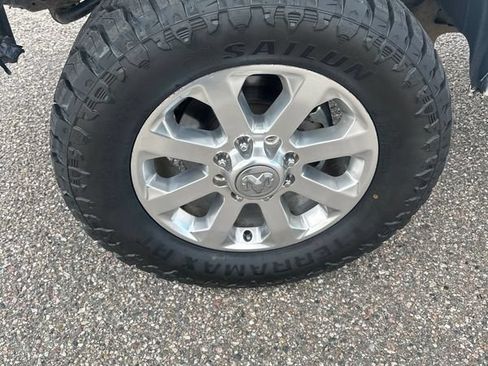 Used 2011 RAM 2500 Laramie w/ Protection Group AWD/4WD image 18