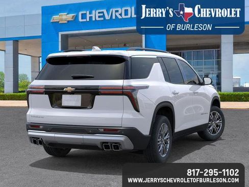 New 2026 Chevrolet Traverse LT w/ Driver Confidence Package image 5