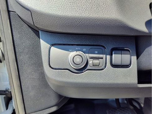 Used 2024 Mercedes-Benz Sprinter 2500 image 20