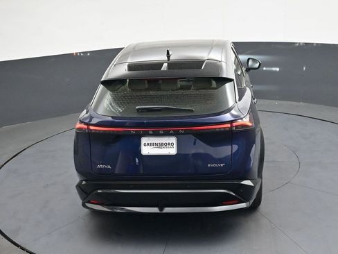 Used 2023 Nissan Ariya FWD image 32