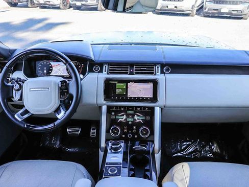 Used 2021 Land Rover Range Rover Long Wheelbase Autobiography image 15