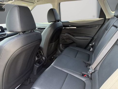 Used 2024 Kia Seltos EX FWD image 15