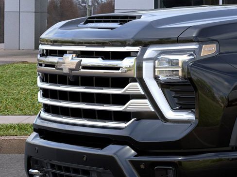 New 2026 Chevrolet Silverado 2500 High Country w/ High Country Premium Package AWD/4WD image 13