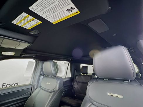 New 2026 Ford Expedition Max Platinum w/ Stealth Performance Package AWD/4WD image 28