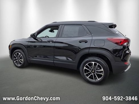 New 2026 Chevrolet TrailBlazer LT w/ Convenience Package image 4