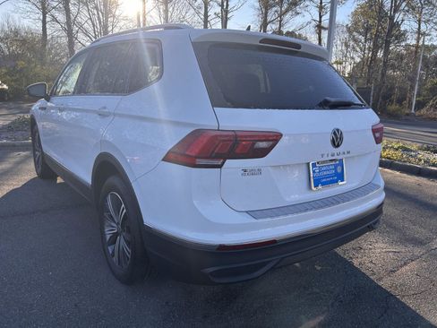 Used 2024 Volkswagen Tiguan Wolfsburg Edition image 4