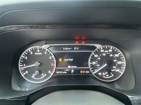 Certified 2023 Nissan Pathfinder SV image 28