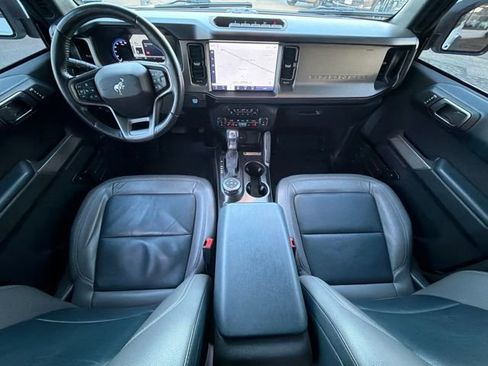 Used 2022 Ford Bronco Outer Banks w/ Sasquatch Package AWD/4WD image 17
