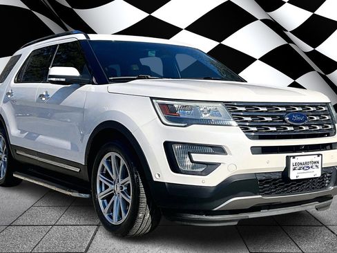 Used 2016 Ford Explorer Limited w/ Equipment Group 301A image 11