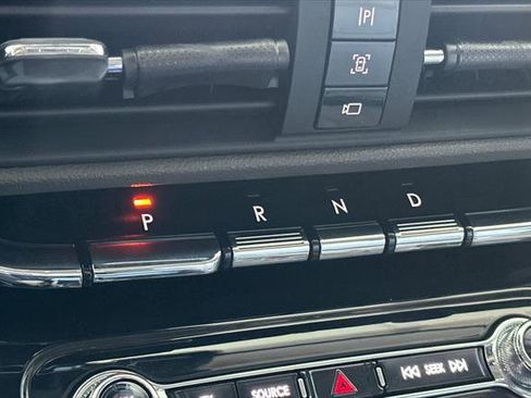 Used 2021 Lincoln Corsair Reserve w/ Equipment Group 201A image 21