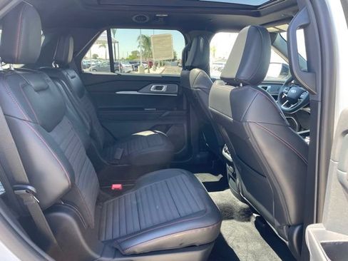 New 2026 Ford Explorer ST-Line AWD/4WD image 26