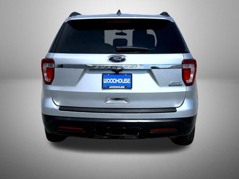 Used 2018 Ford Explorer 4WD image 7