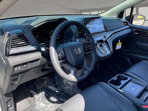 New 2026 Honda Odyssey Elite image 7