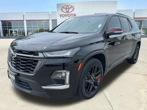 Used 2023 Chevrolet Traverse Premier w/ Redline Edition AWD/4WD image 14