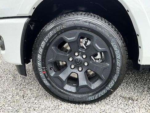 New 2026 RAM 1500 4x4 Crew Cab image 11