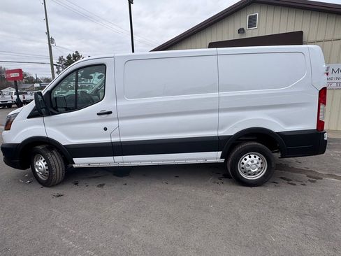 Used 2024 Ford Transit 250 Low Roof AWD w/ Exterior Upgrade Package image 3